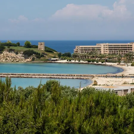 Sani Dream Villa *